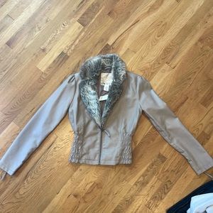 Arden B faux leather, faux fur, tan jacket with removable fur collar. Brand new.